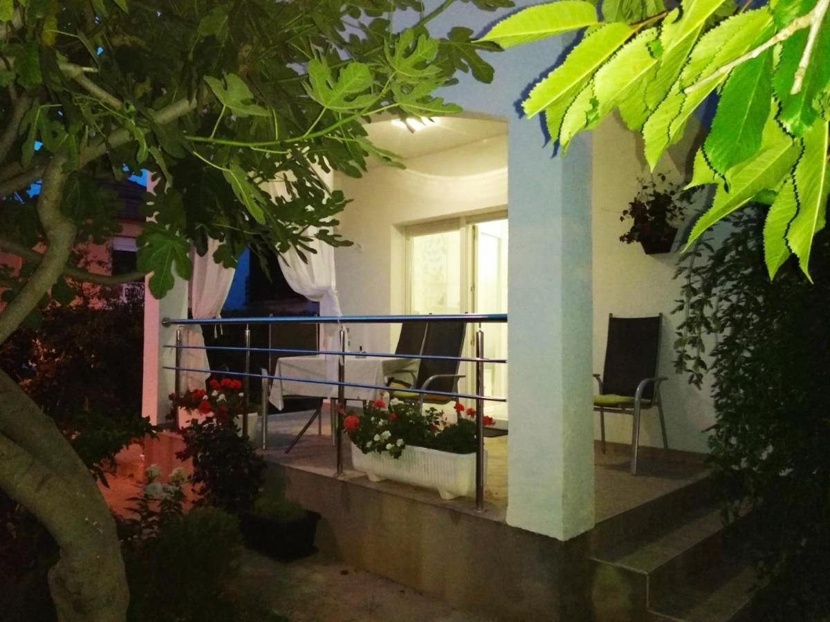 Radenka Zafron Apartment Водице Экстерьер фото