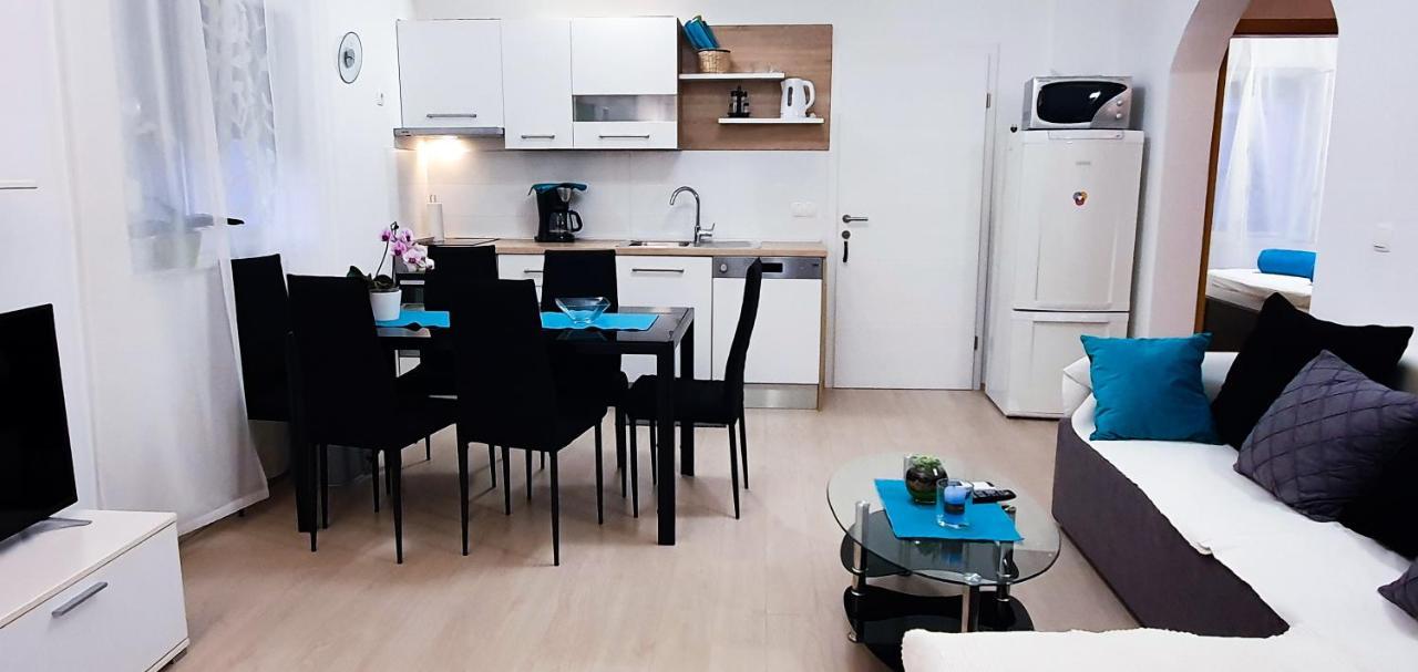 Radenka Zafron Apartment Водице Экстерьер фото