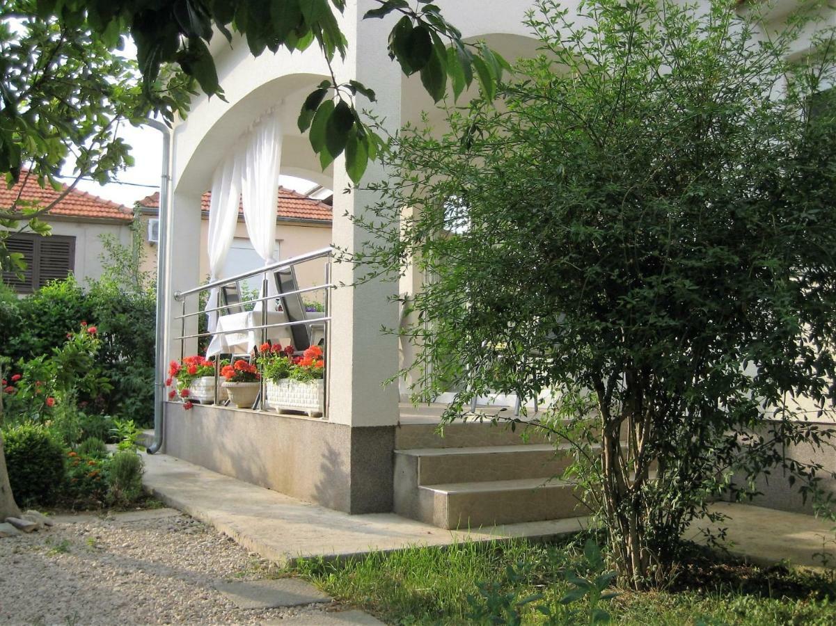 Radenka Zafron Apartment Водице Экстерьер фото